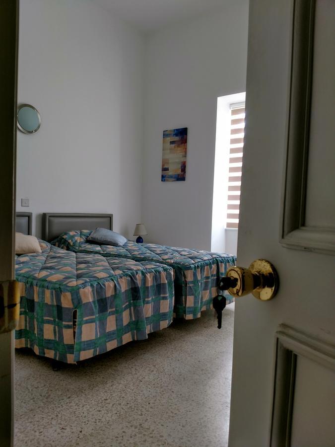 Charming Rooms With A Seaview Sliema Esterno foto